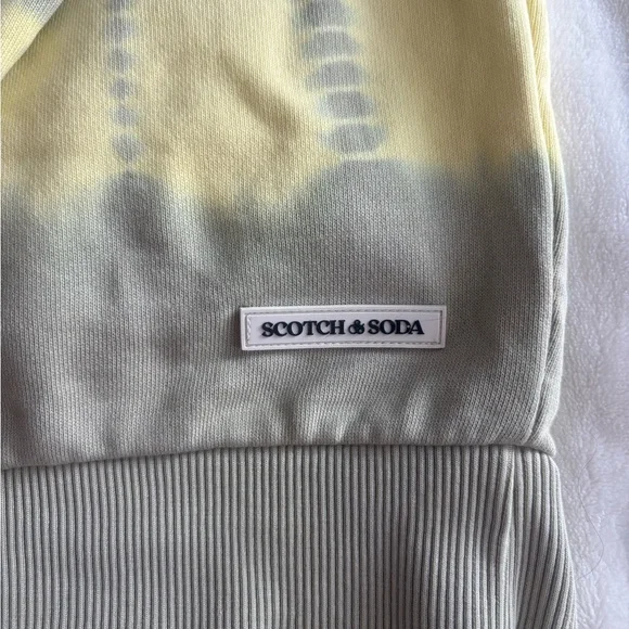 NWOT Unisex Scotch & Soda Beige and Cream Tie-Dye Crewneck Sweater Size S - Picture 4 of 6